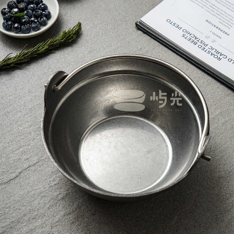Panela de acampamento retrô de - Japanese Camping Cooking avaliação e preço
